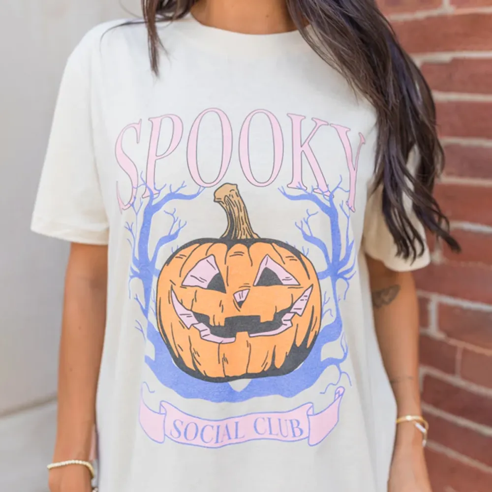 Spooky Vibes Graphic Oversized Tee