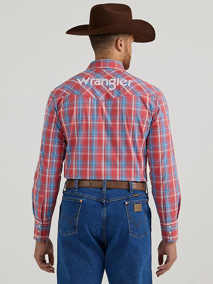 MEN'S WRANGLER® LOGO LONG SLEEVE WESTERN SNAP SHIRT IN LARK PLAID