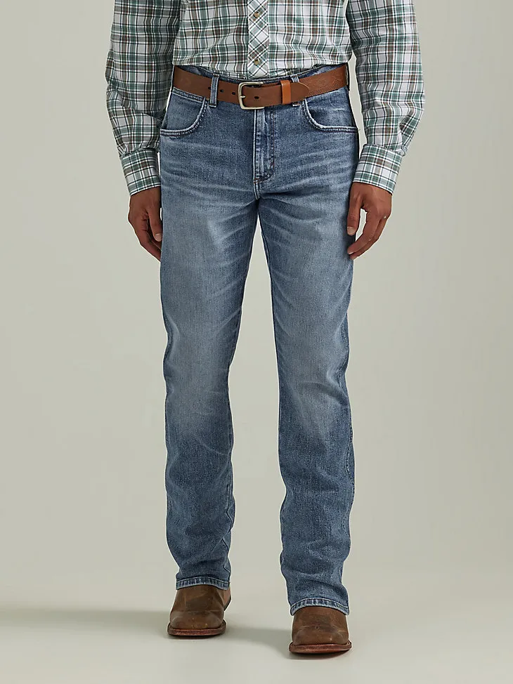 THE WRANGLER RETRO® PREMIUM JEAN: MEN'S SLIM BOOT IN WILD WEST