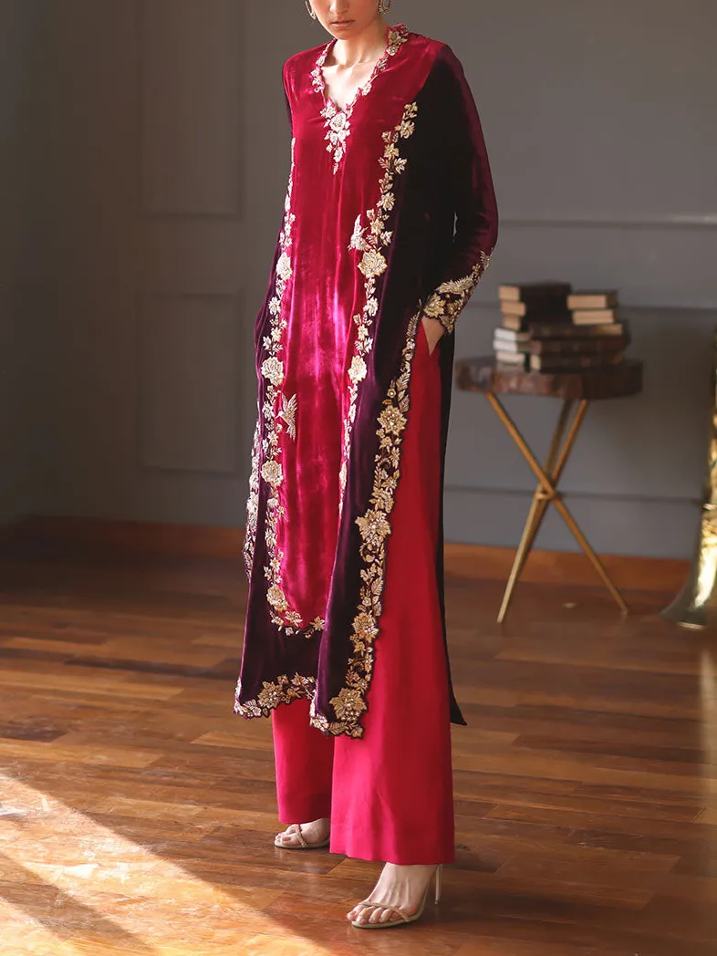 Elegant embroidered velvet kaftan