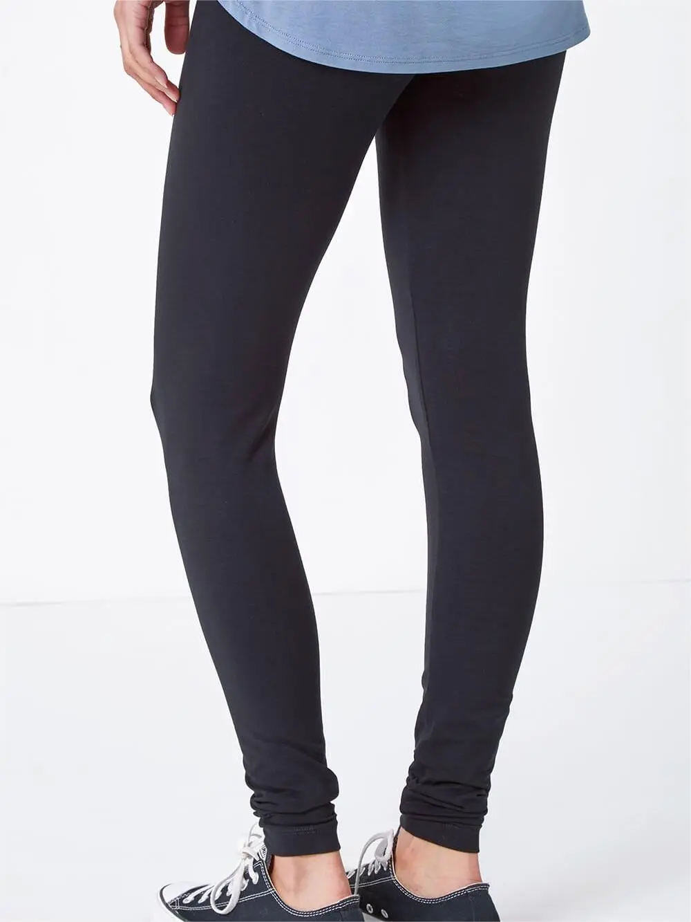 Comfortable black leggings