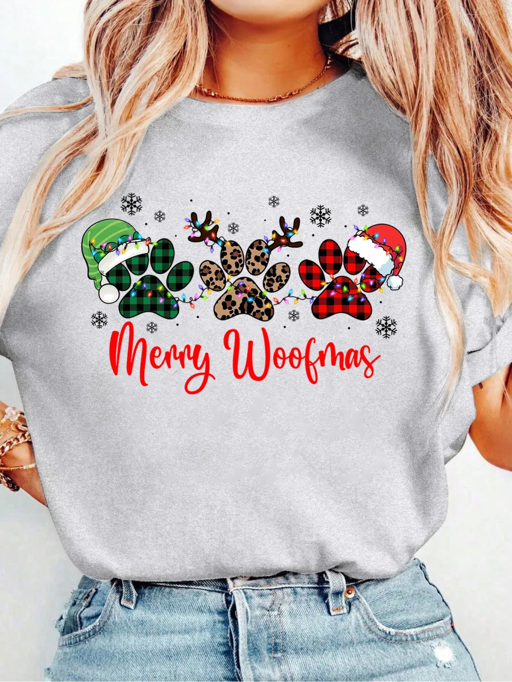 Kitty Santa Lady T-shirt