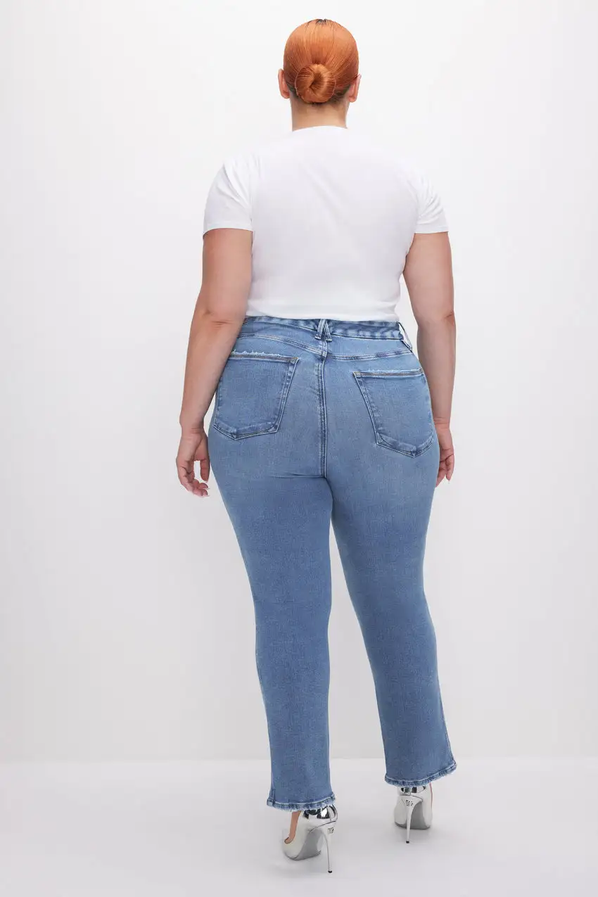 GOOD CURVE STRAIGHT JEANS