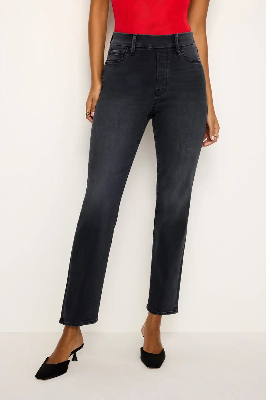 POWER STRETCH PULL-ON STRAIGHT JEANS