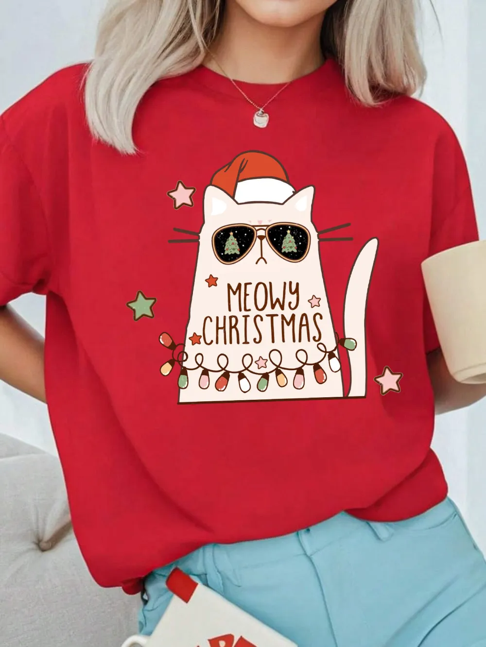 Kitty Santa Lady T-shirt