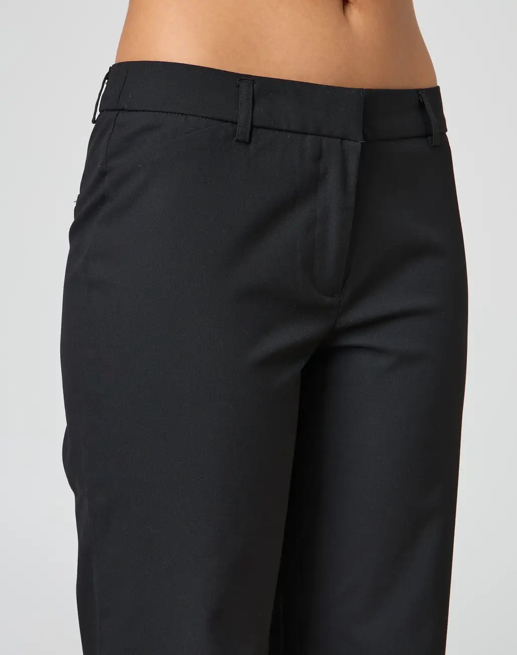 Mid Rise Straight Leg Pant