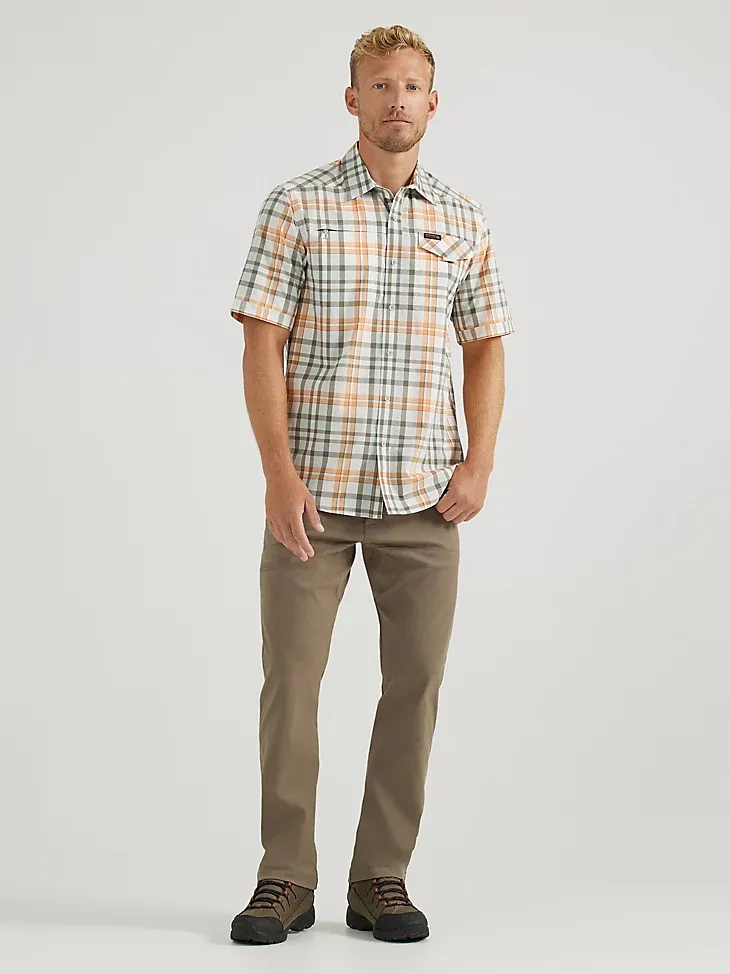 ATG BY WRANGLER™ MEN'S ASYMMETRICAL ZIP POCKET PLAID SHIRT IN KEYSTONE PLAID