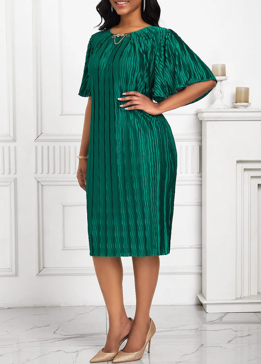 Pleated Round Neck Short Sleeve Green Bodycon Dress