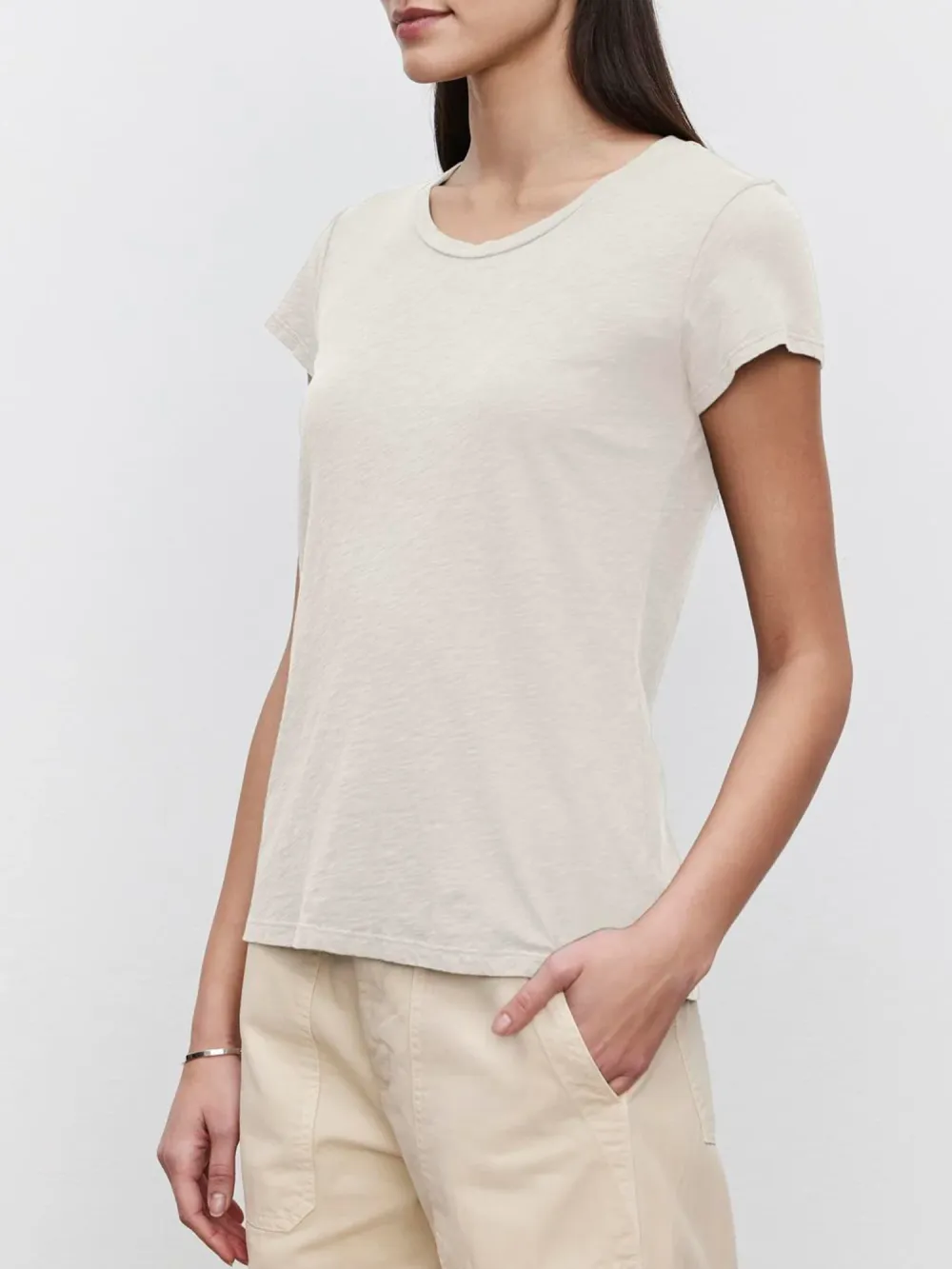 Odelia Tee