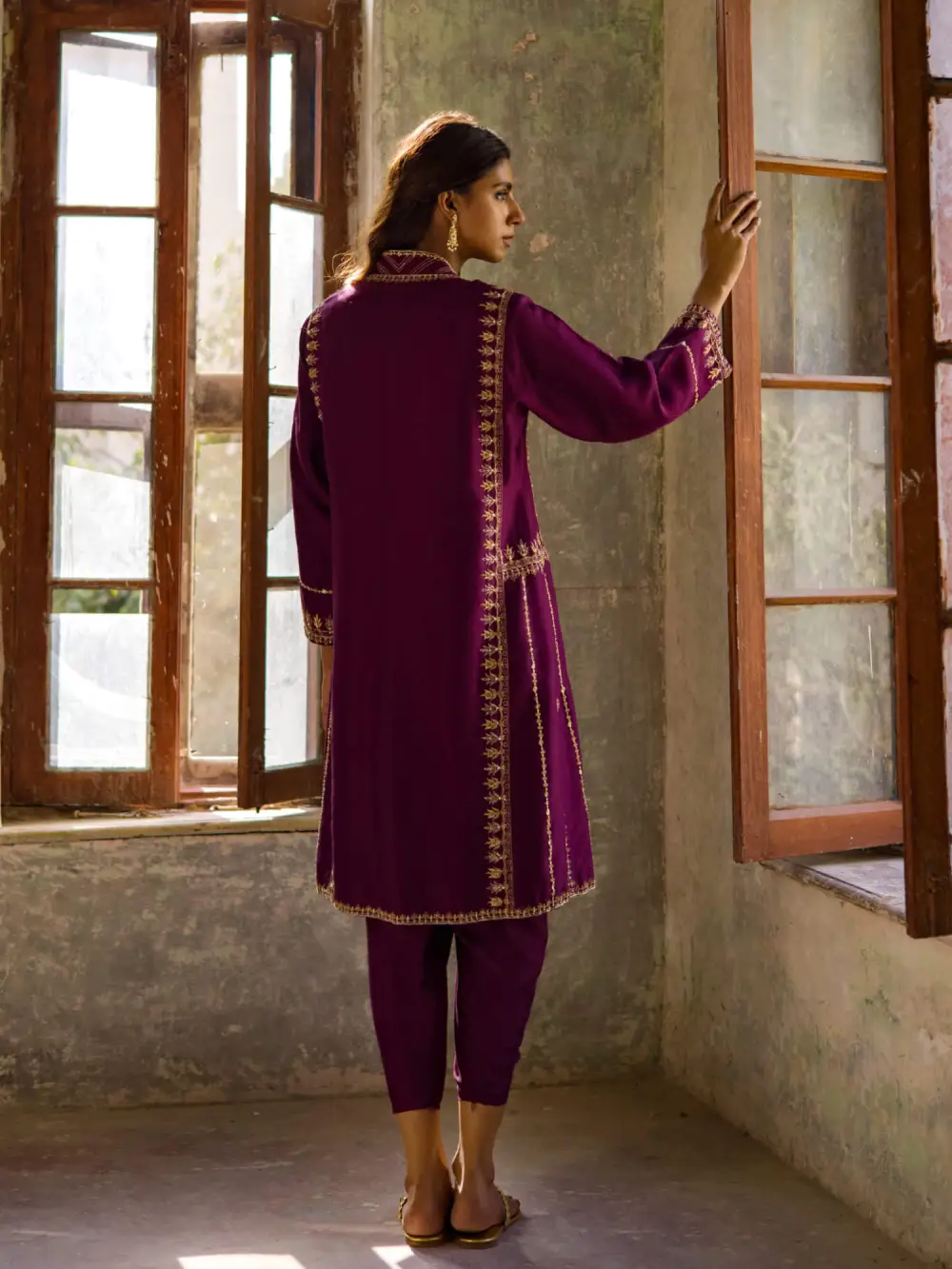 SANAM KURTA W/ STRAIGHT PANT