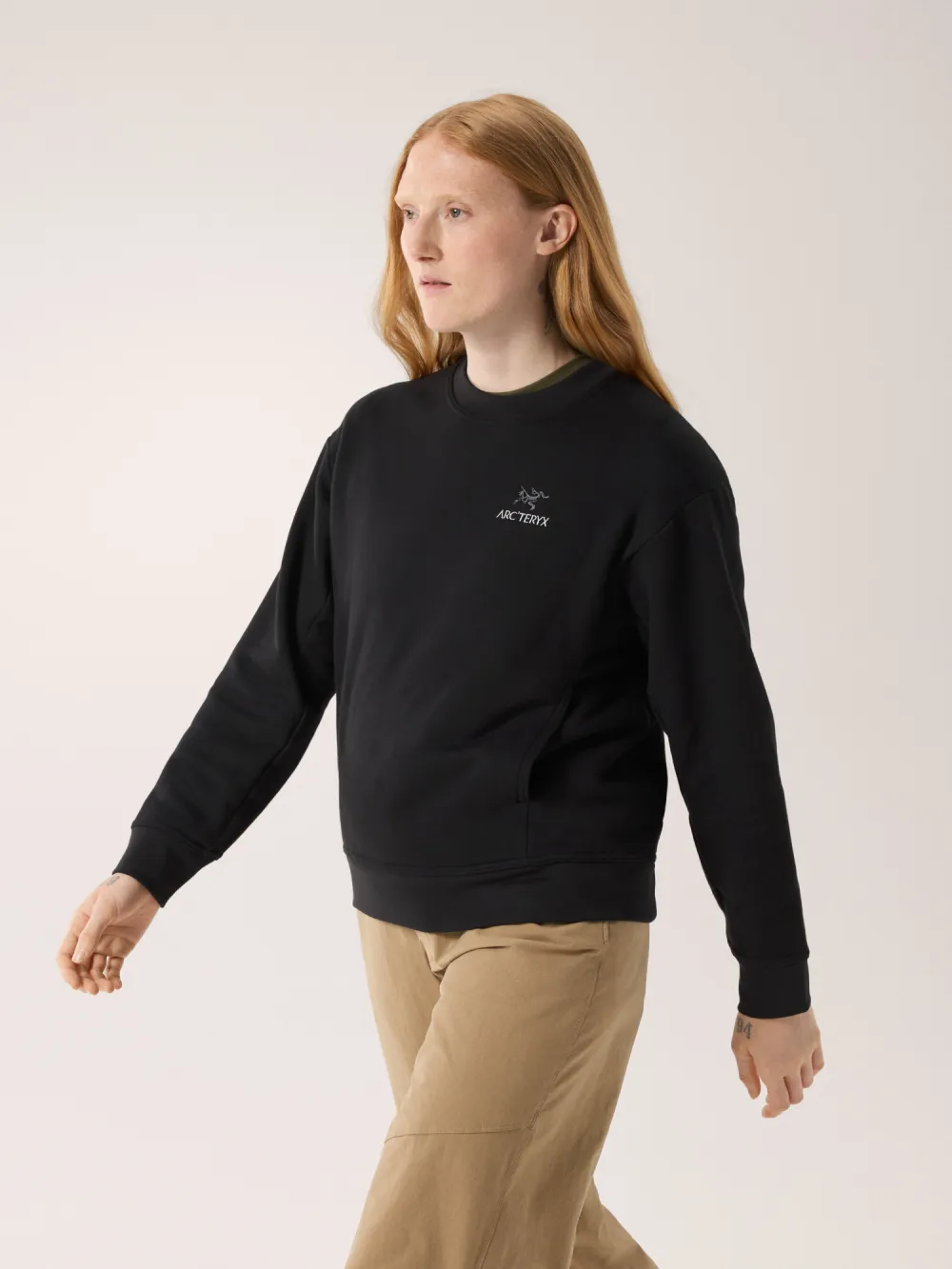 Emblem Fleece Crew Neck Pullover Women's