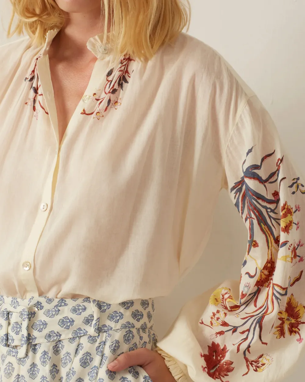 Poet Sun Lily Valley Blouse