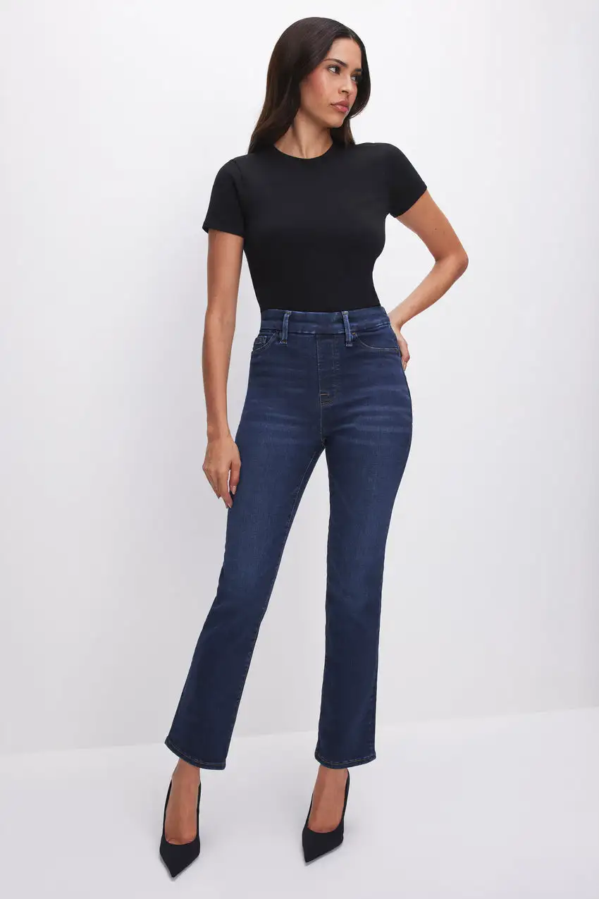 POWER STRETCH PULL-ON STRAIGHT JEANS