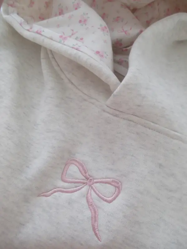 Embroidered Bow Printed Hoodie