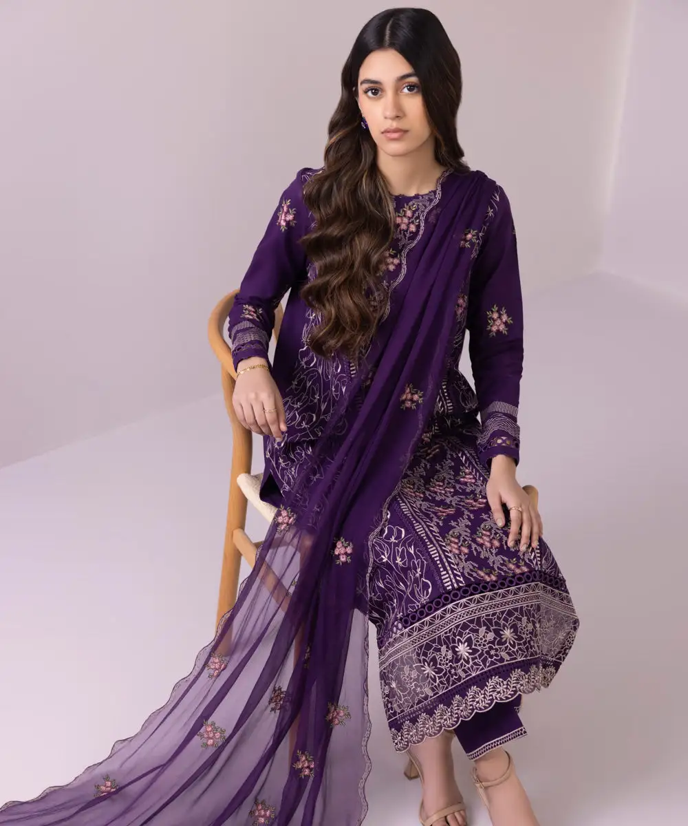 3 Piece - Embroidered Jacquard Suit