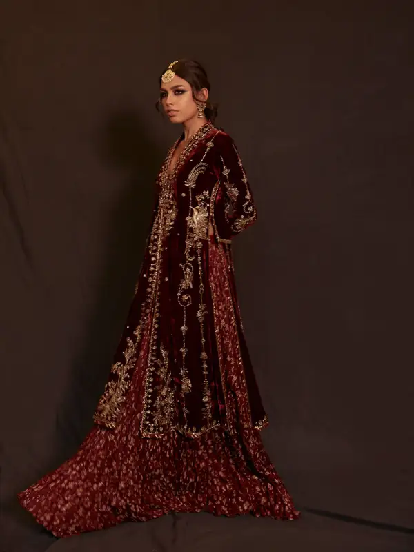 ANAM KURTA W/ CRUSHED LEHENGA