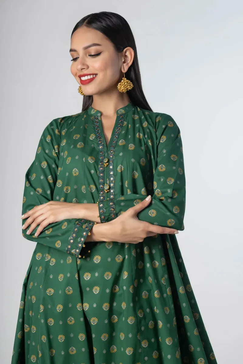 2 Piece Kurta | Embroidered & Pants Dark Green