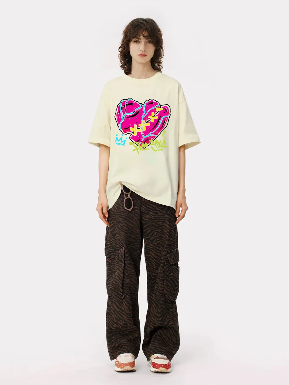 Women's Art Heart Printed T-shirt