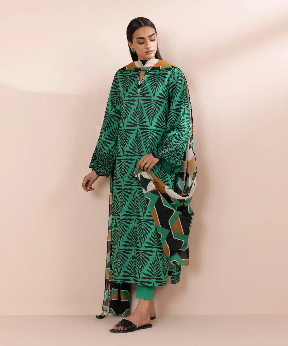 2 Piece - Embroidered Lawn Suit