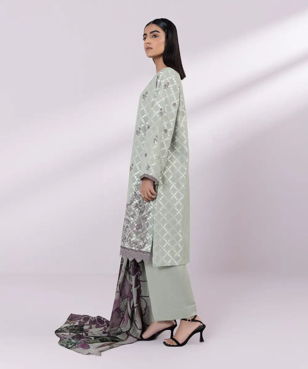 3 Piece - Embroidered Jacquard Suit