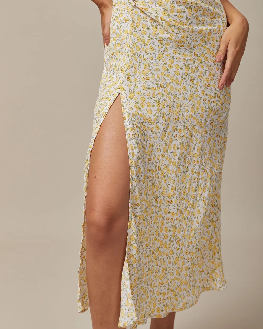 Yellow floral gentle style dress