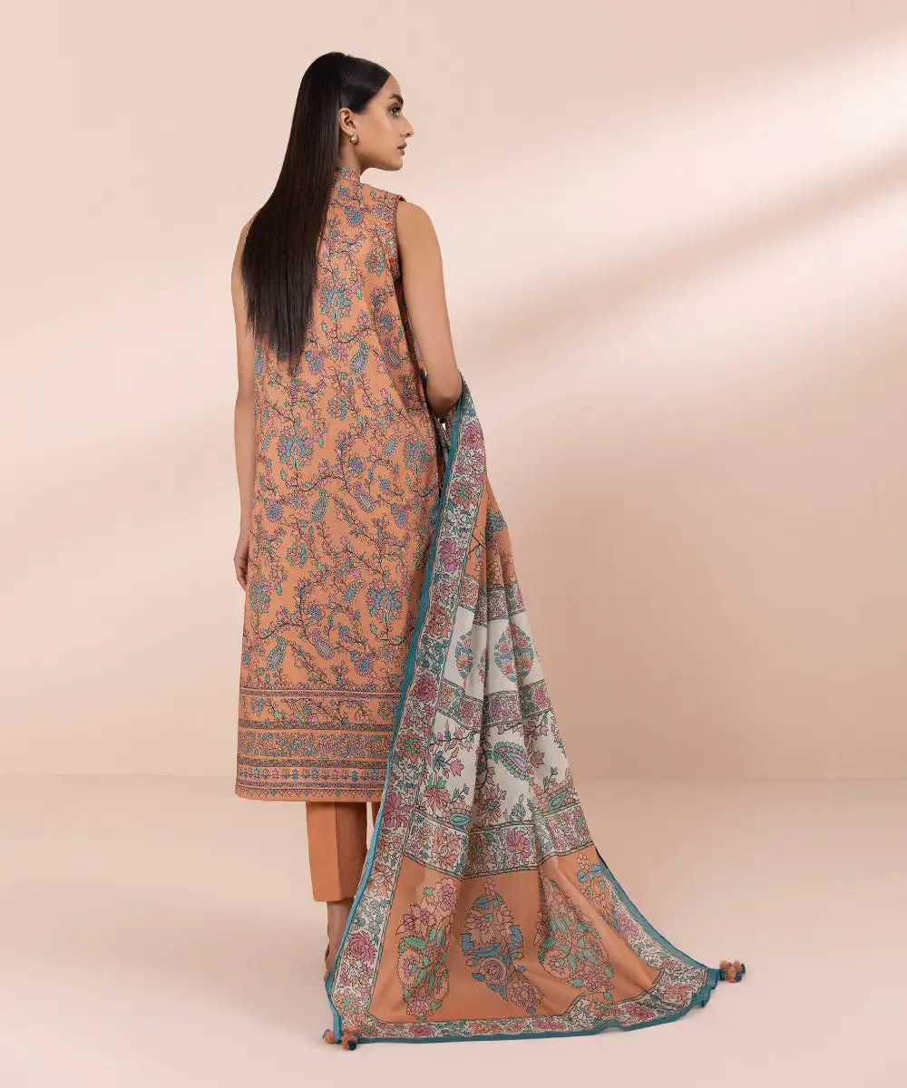 3 Piece - Embroidered Lawn Suit