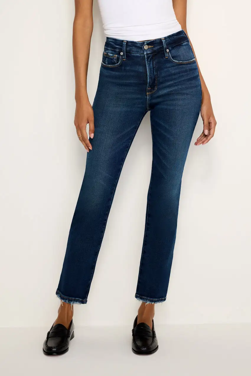 SOFT-TECH GOOD LEGS STRAIGHT JEANS