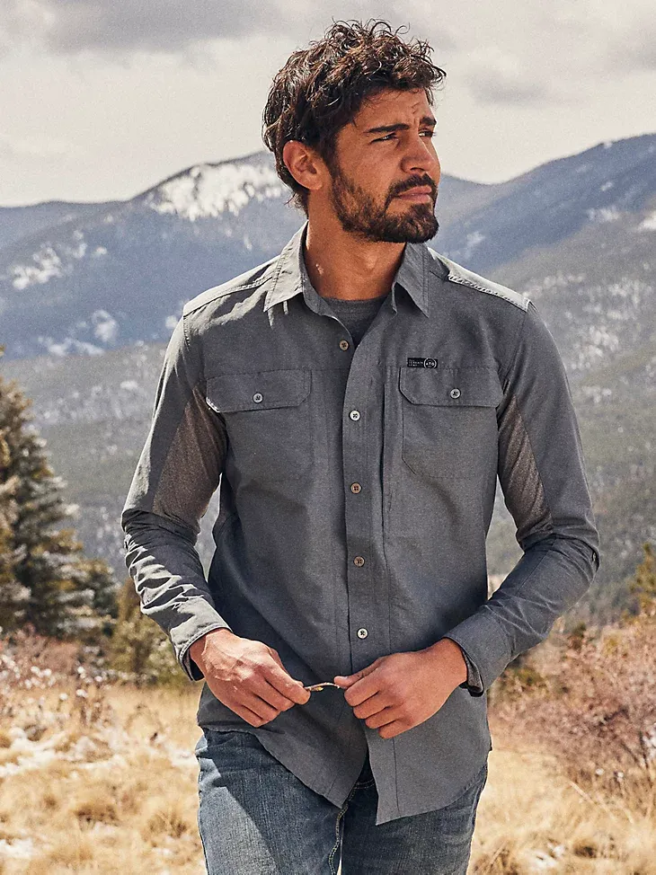 ATG BY WRANGLER™ MEN'S MIX MATERIAL SHIRT IN DUSTY OLIVE