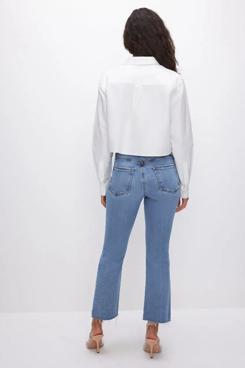 SOFT-TECH GOOD LEGS CROPPED MINI BOOT JEANS