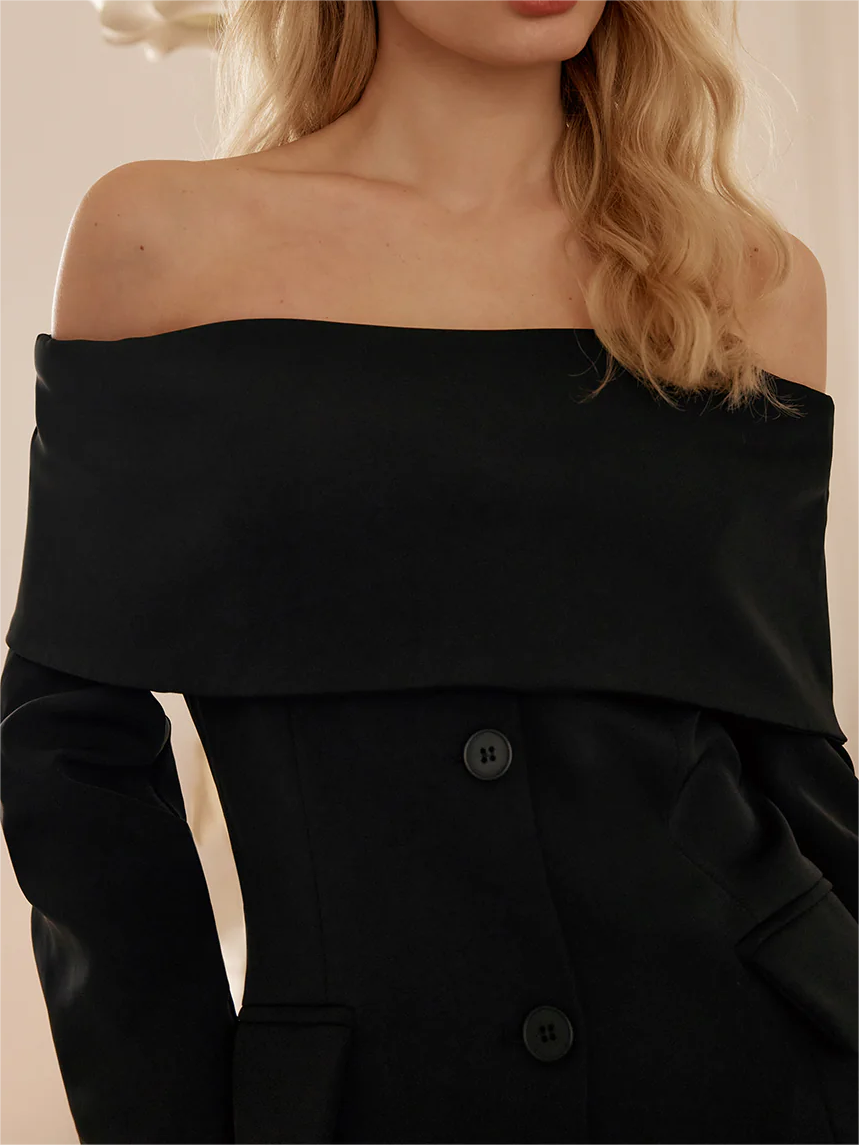 Off Shoulder Button Pocket Blazer