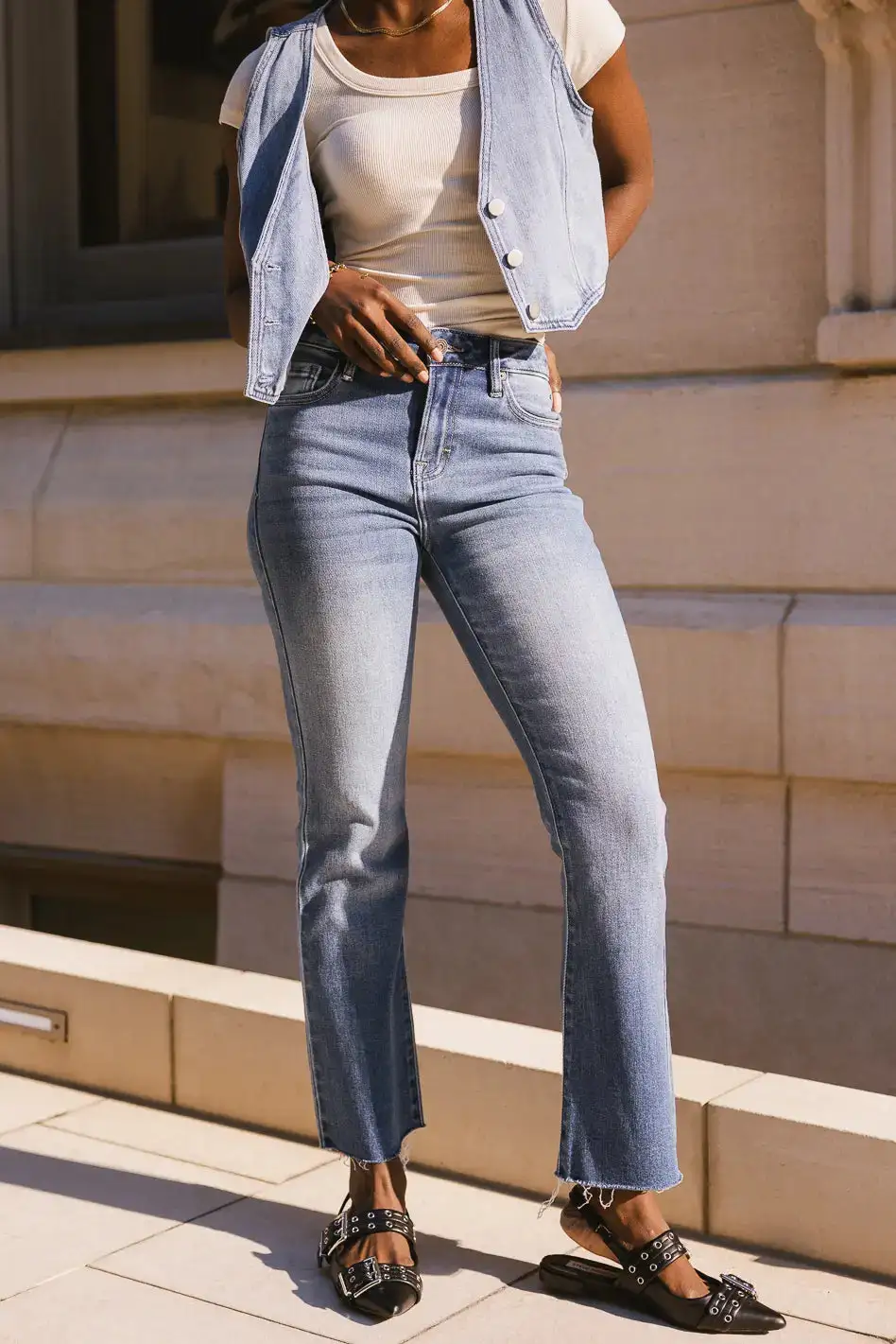 ALLEGRA CROPPED BOOTCUT JEANS