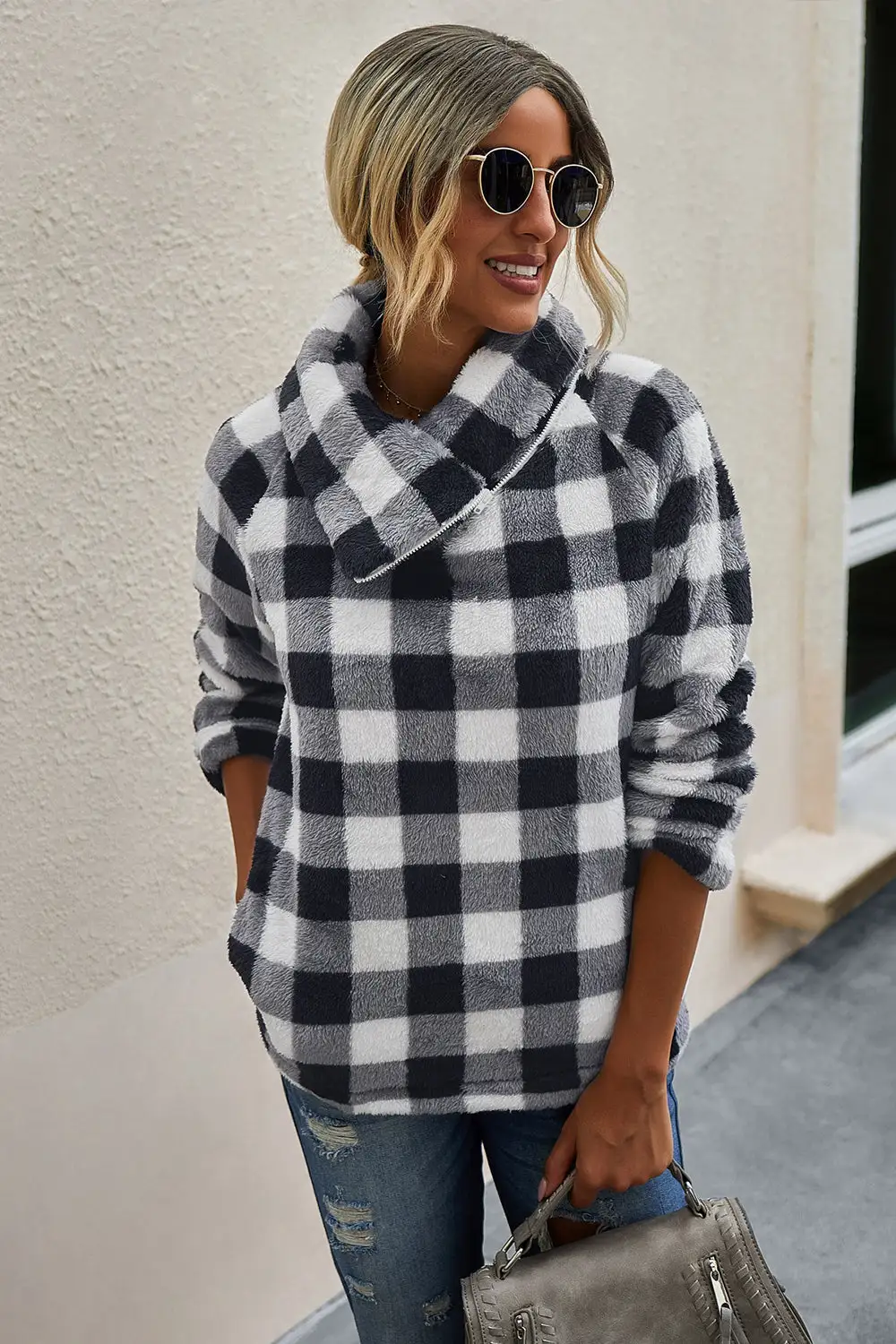 Plaid Diagonal Zipper Sweater