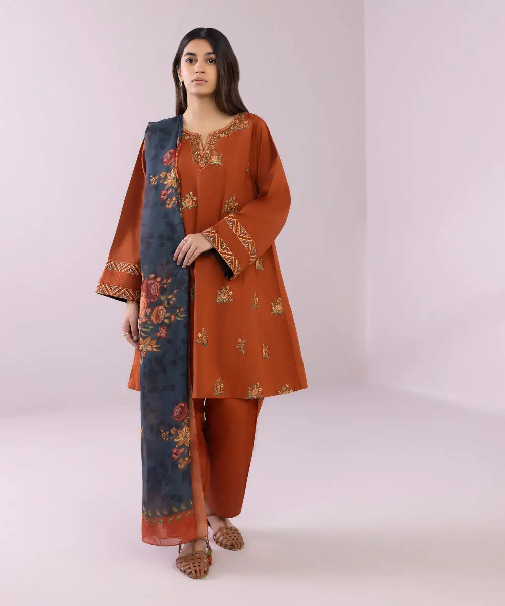 3 Piece - Embroidered Lawn Suit