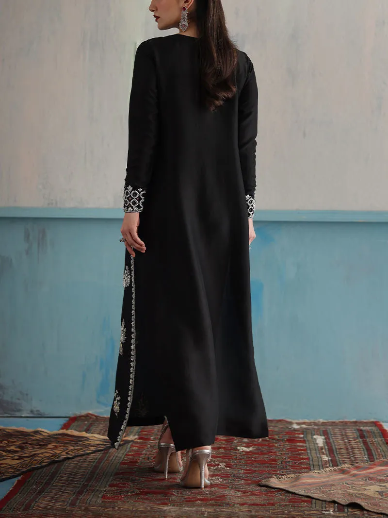 Elegant Embroidered Kaftan