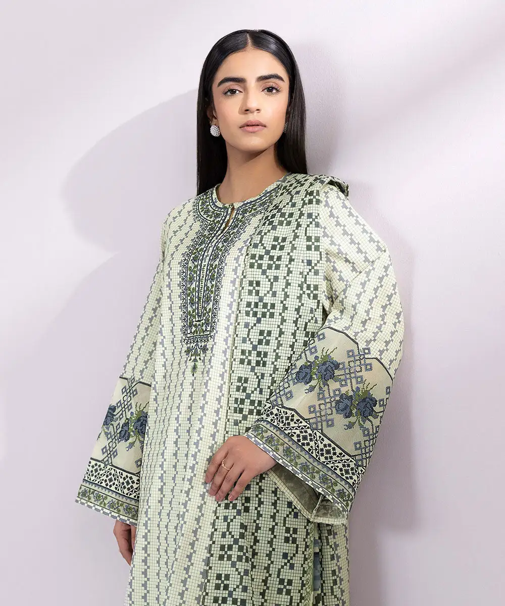 3 Piece - Embroidered Lawn Suit