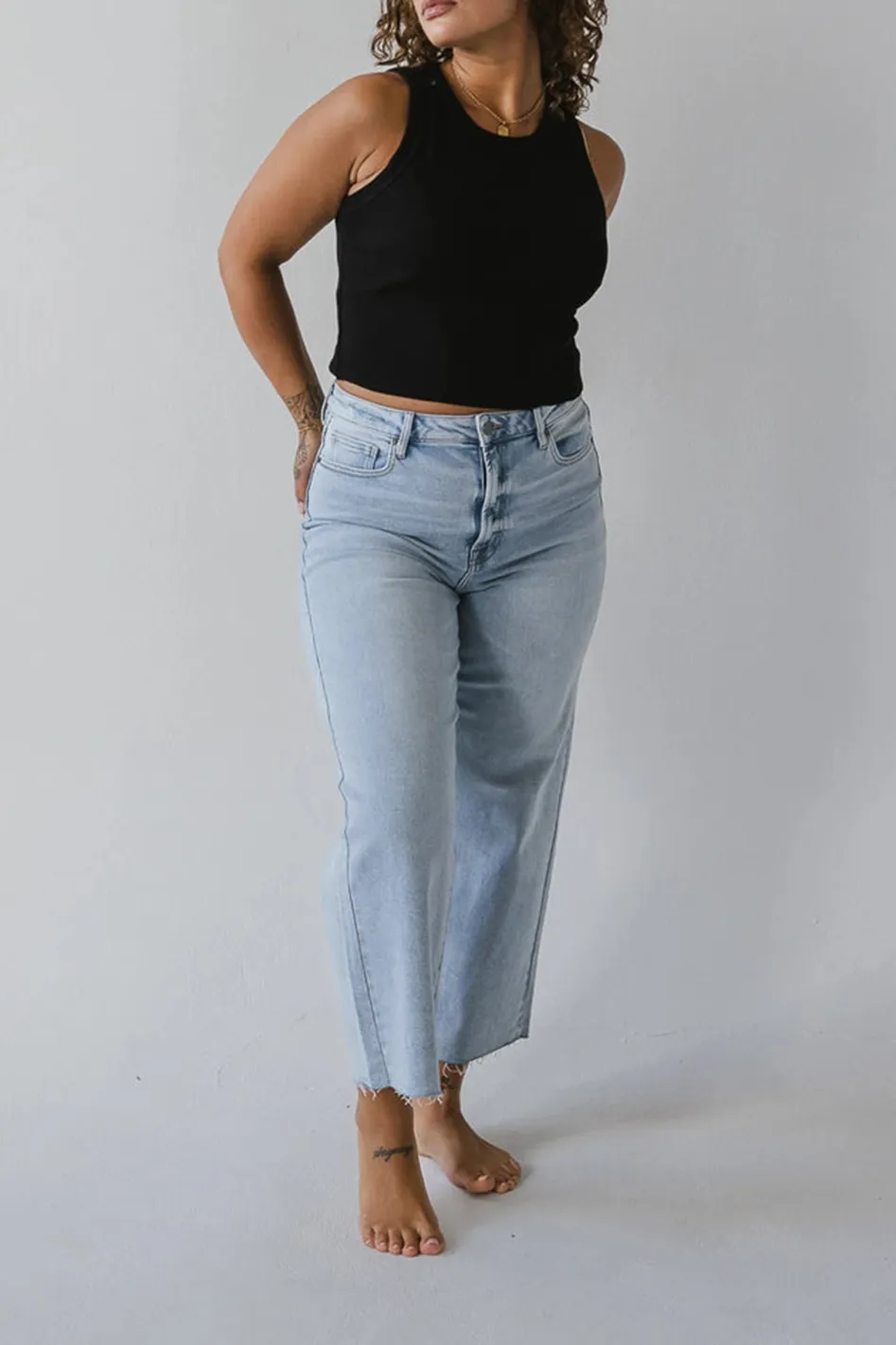 COLETTE WIDE LEG JEANS IN LIGHT WASH