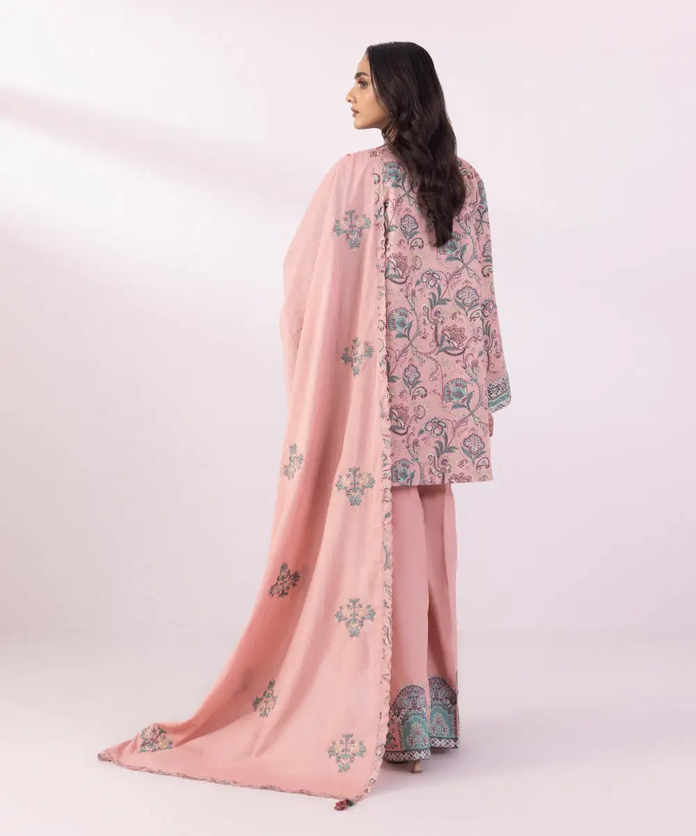 3 Piece - Embroidered Lawn Suit