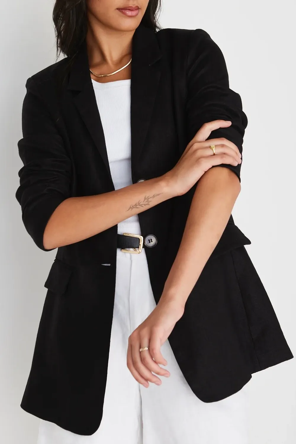 Aster Black Linen Single Breasted Longline Blazer