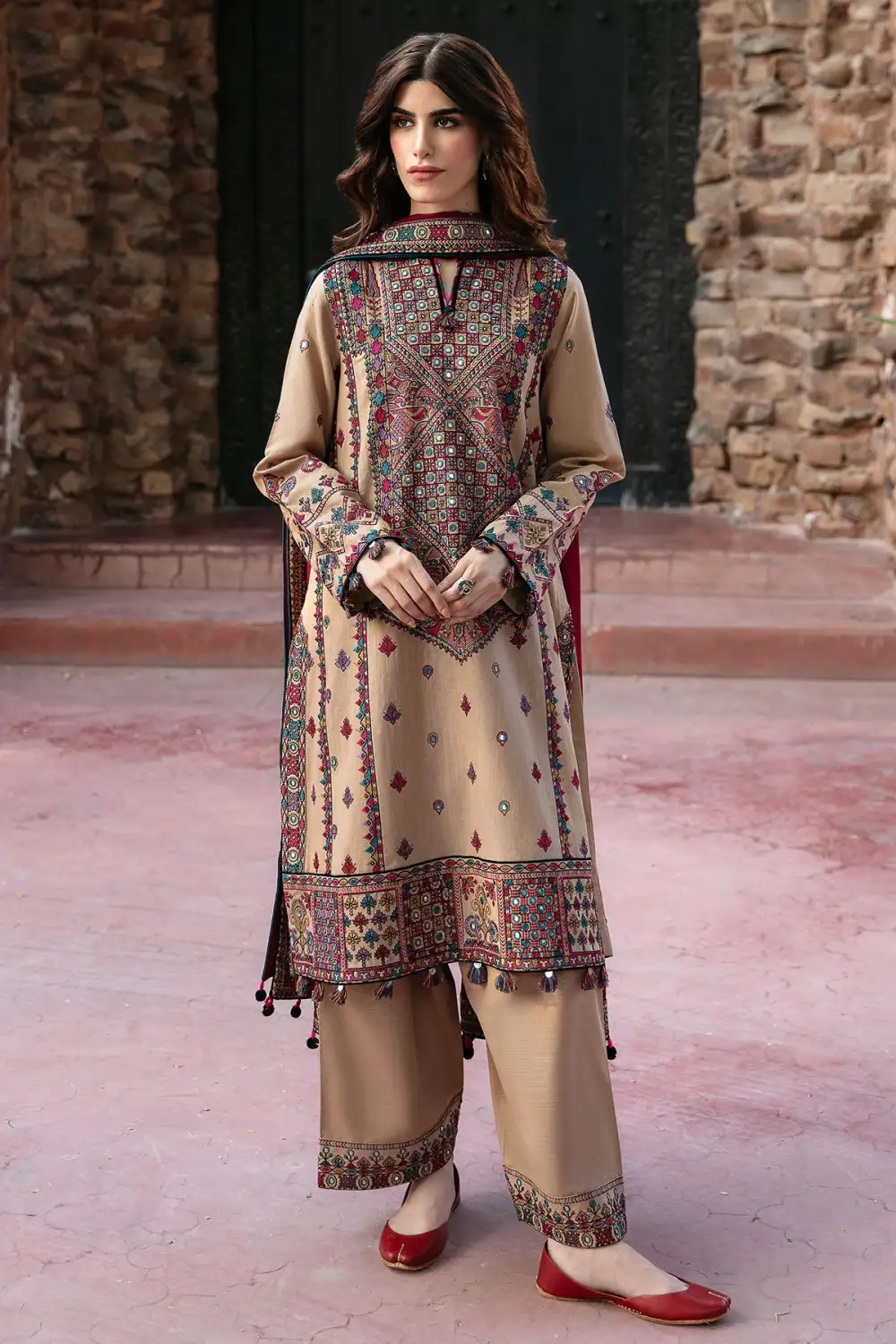 EMBROIDERED SLUB KHADDAR SETS