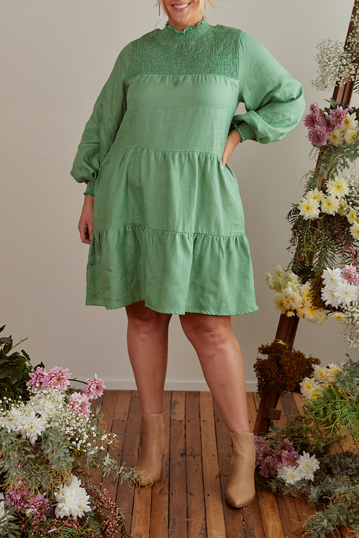 Lakey Long Sleeve Dress in Jadesheen