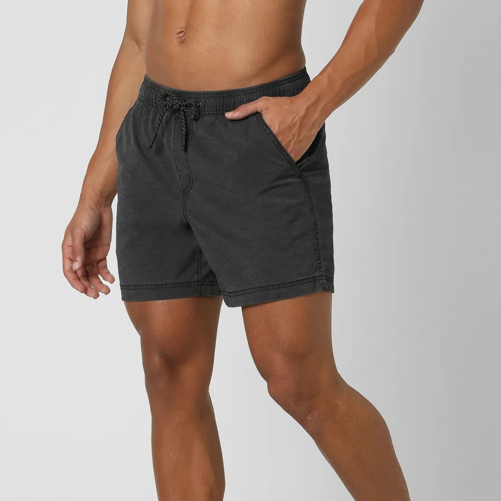 Volley Short-Black