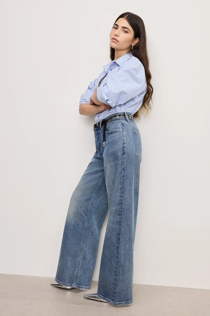 GOOD EASE PETITE RELAXED JEANS