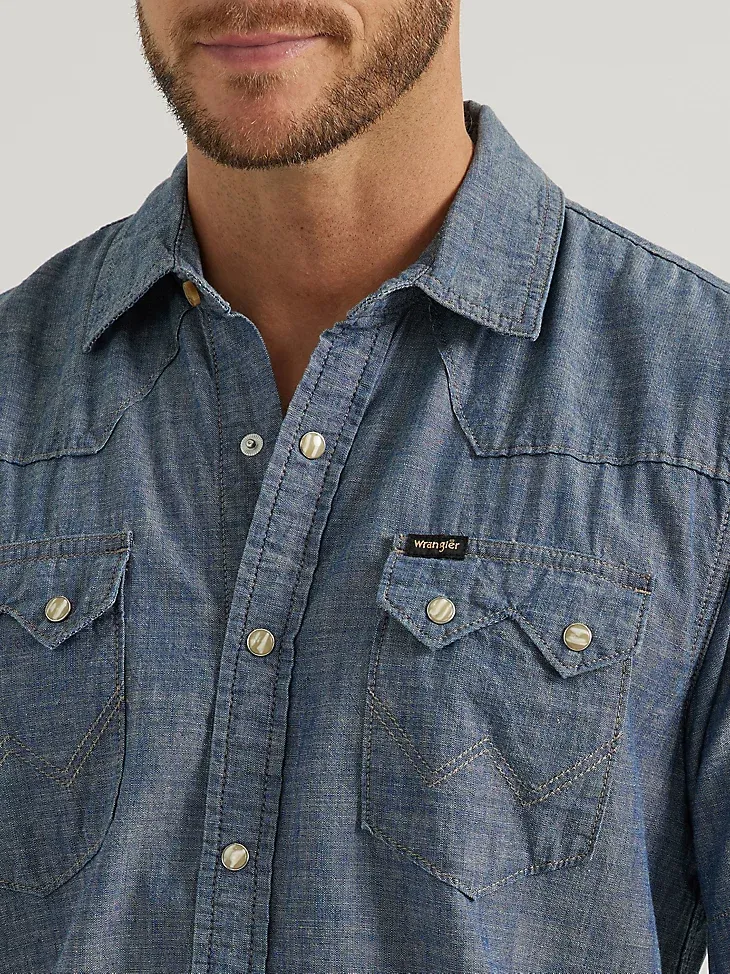 MEN'S SAWTOOTH POCKET DENIM SHIRT IN LIGHT VINTAGE WASH