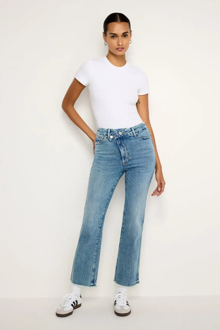 GOOD CURVE STRAIGHT JEANS