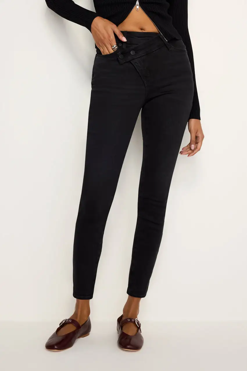 SOFT-TECH GOOD LEGS SKINNY CROPPED JEANS