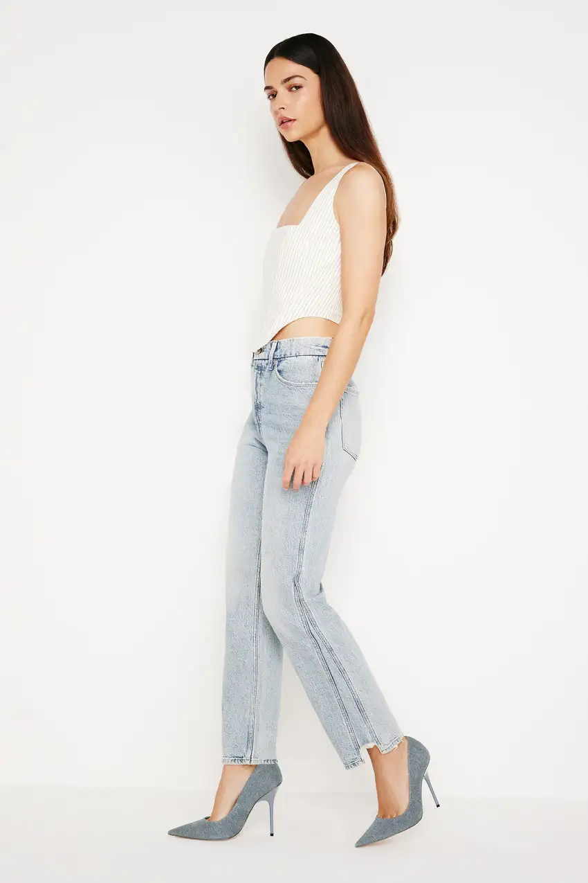 GOOD CURVE STRAIGHT JEANS