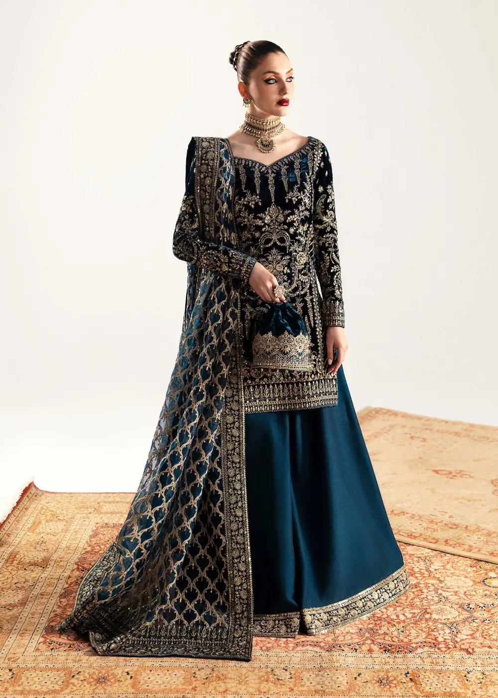 Nazmi Embroidered Sets