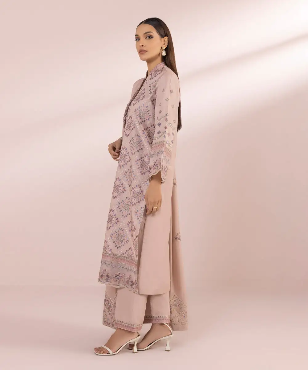 3 Piece - Embroidered Lawn Suit