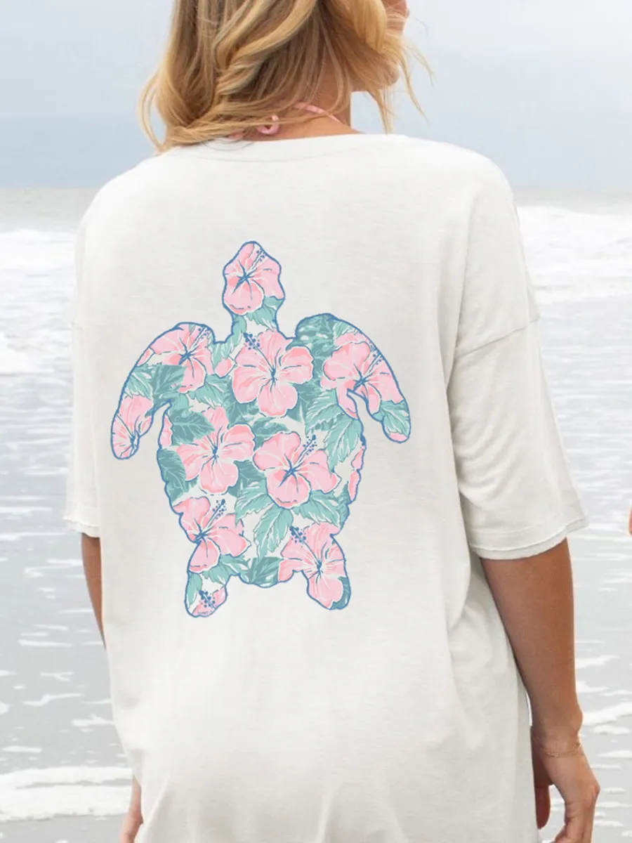 tropical patterned sea turtle  Tee