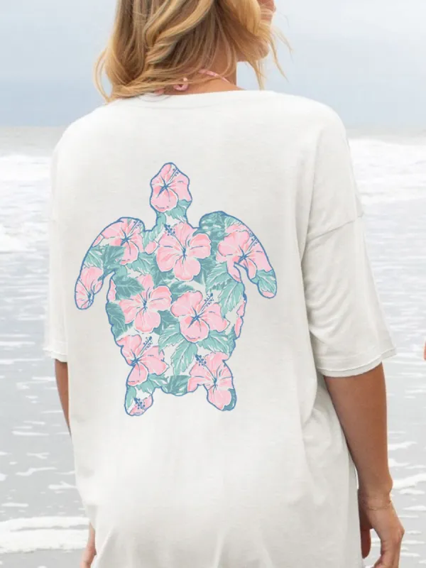 tropical patterned sea turtle  Tee